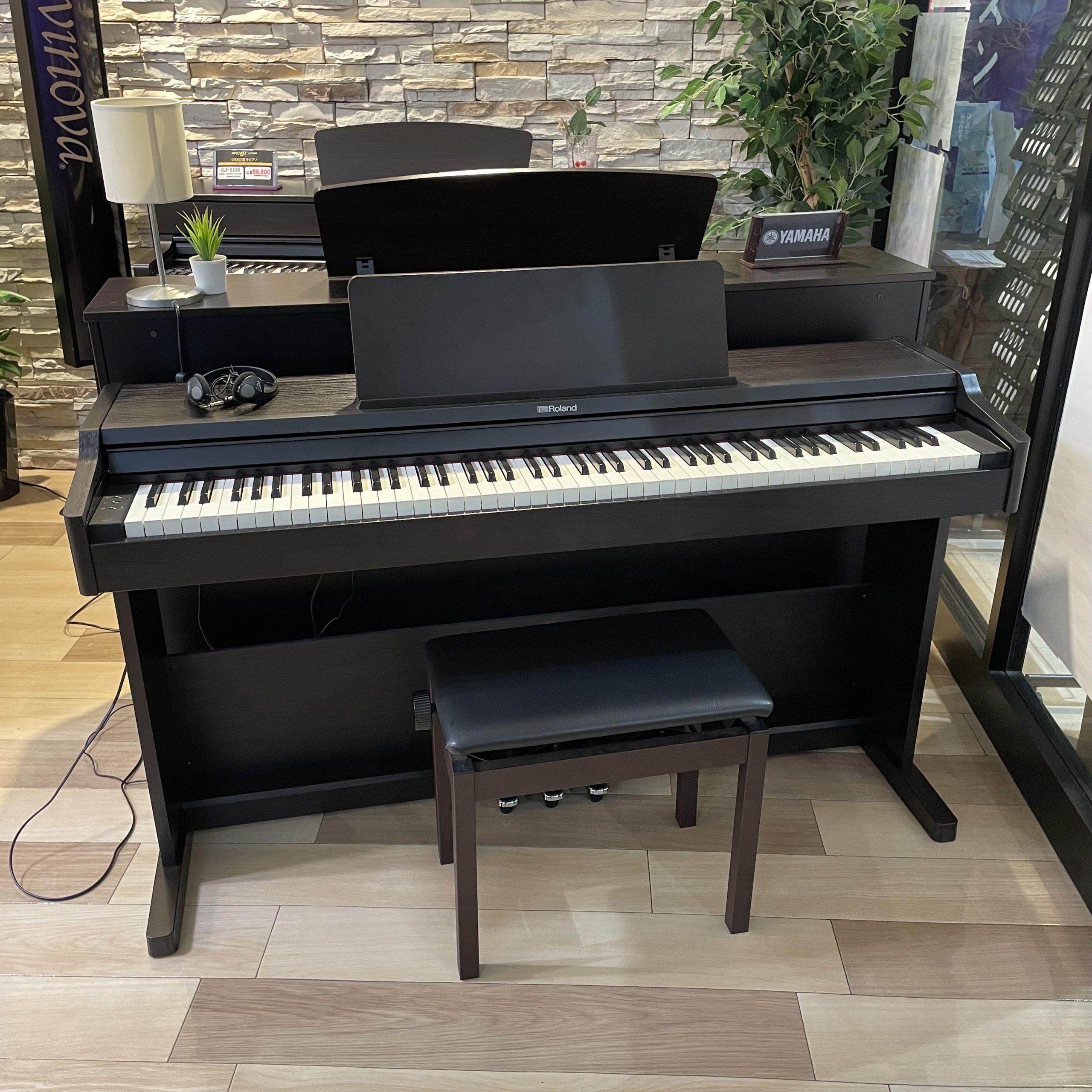 中古電子ピアノ【Roland／RP107DR】愛知サロン