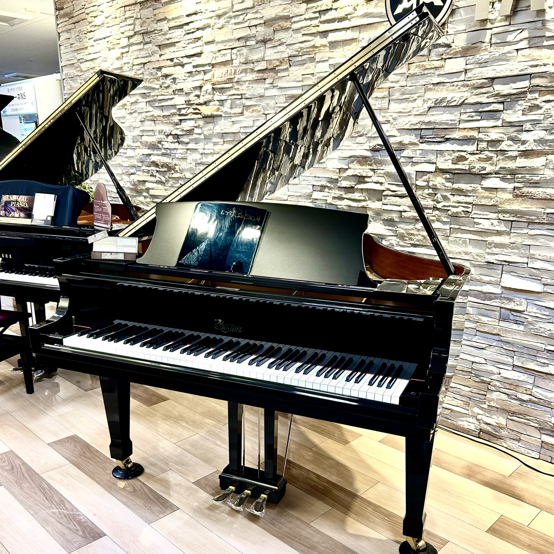 中古グランドピアノ【ボストン／GP‐163Ⅱ】愛知サロン