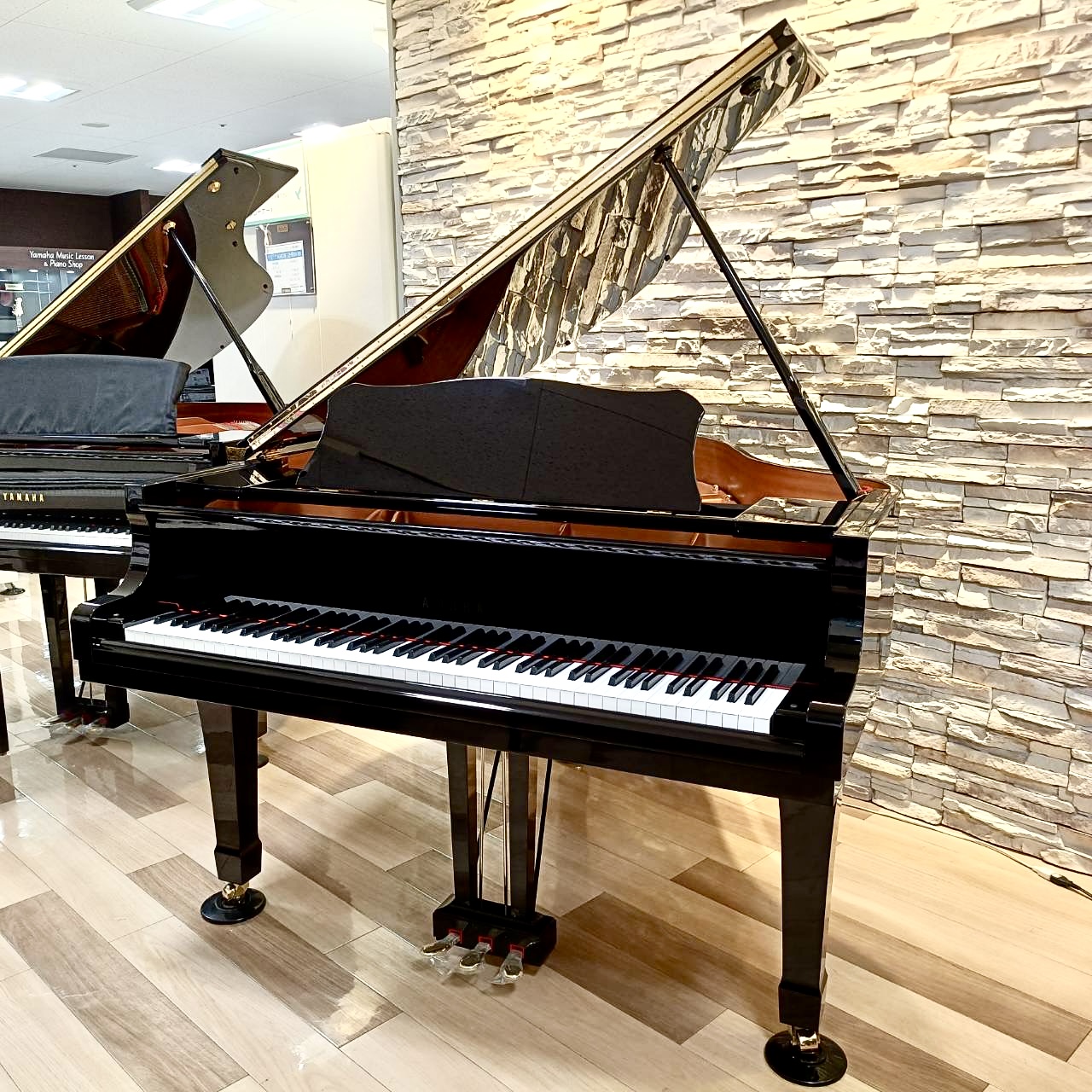 中古グランドピアノ【 展示一覧 】 - 矢木楽器