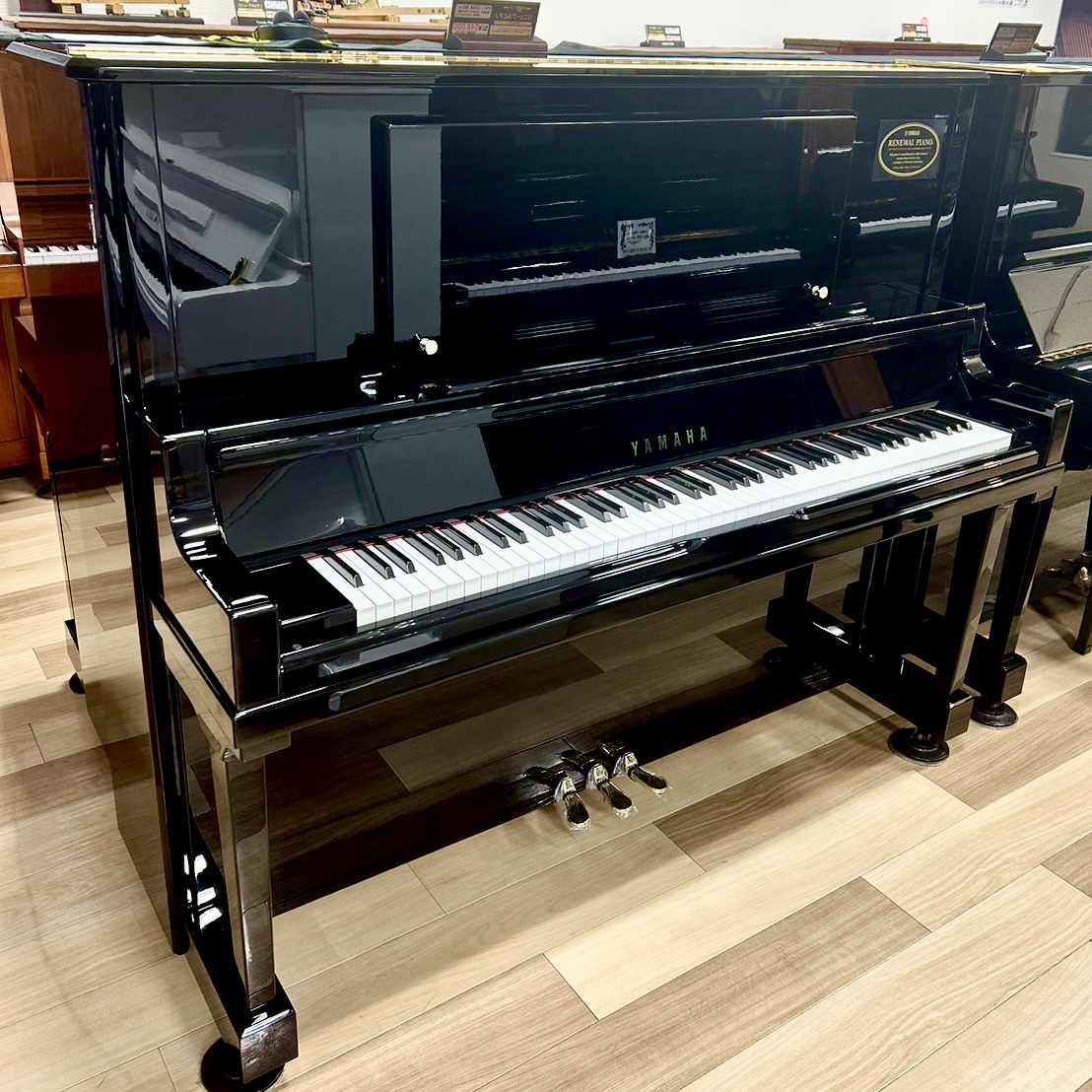 中古アップライトピアノ【ヤマハリニューアルピアノ／UX50A】近日入荷予定！愛知サロン