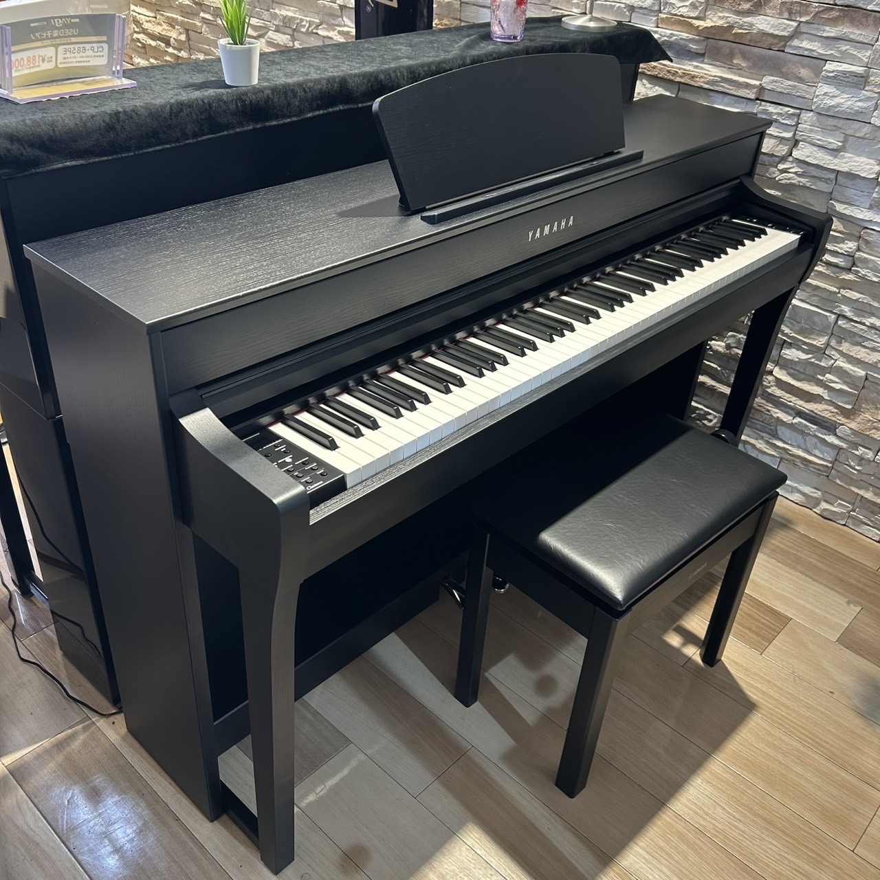 ★極美品★中古クラビノーバ【YAMAHA／CLP-735B】2024年製　愛知 サロン